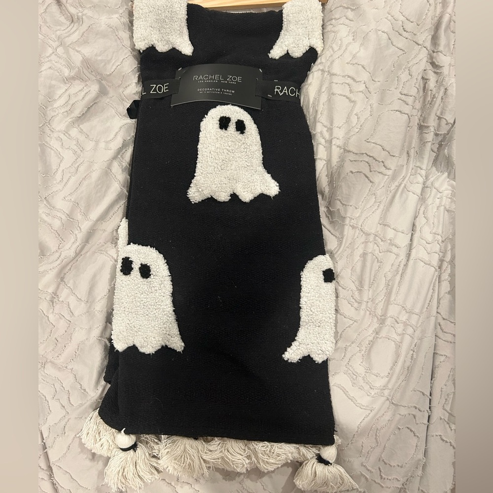 rachel zoe ghost blanket Halloween TikTok NWT